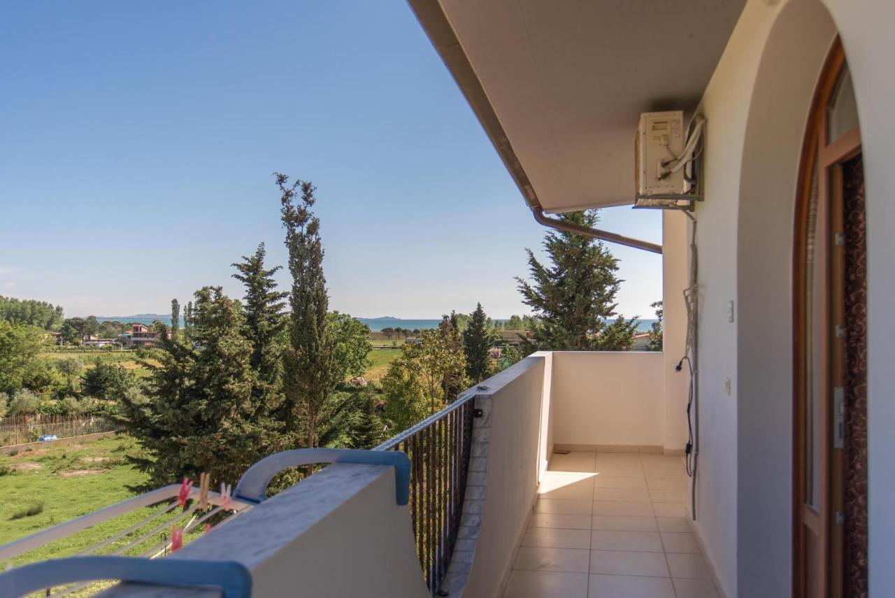 Hotel San Pietro Martin Fushe-Drac Bagian luar foto
