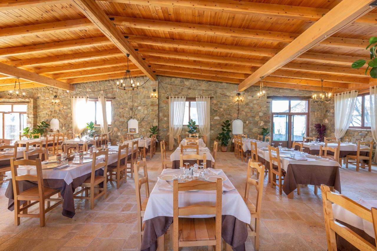 Hotel San Pietro Martin Fushe-Drac Bagian luar foto